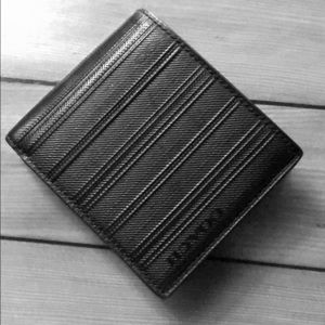 NWOT Men’s Coach billfold wallet